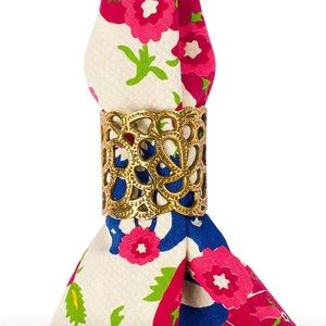 SET of 4 - Oscar de la Renta Gardenia Brass Napkin Rings - Holiday Gift